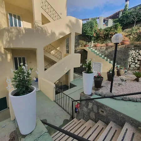 ベッド・アンド・ブレックファスト Relais Agave Forio di Ischia