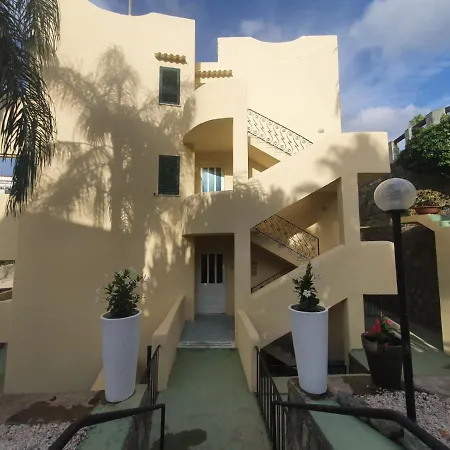 ベッド・アンド・ブレックファスト Relais Agave Forio di Ischia